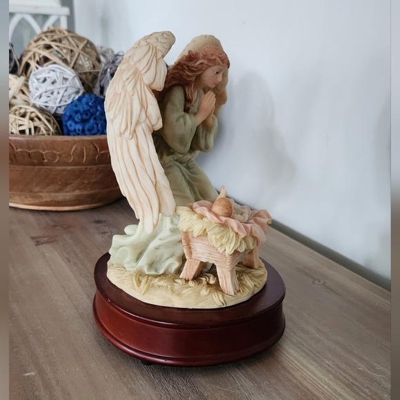 👼 Seraphim Classics Francesca “Loving Guardian” Angel Music Box – 1998 - Picture 4 of 13